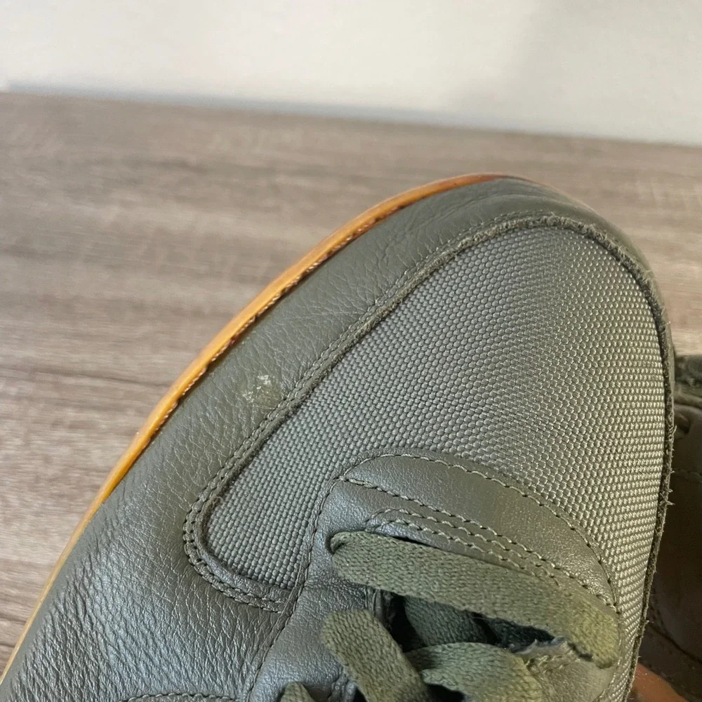Nike Air Force 1 Low Gore-Tex Medium Olive Gum Mens 11.5 CK2630-200
